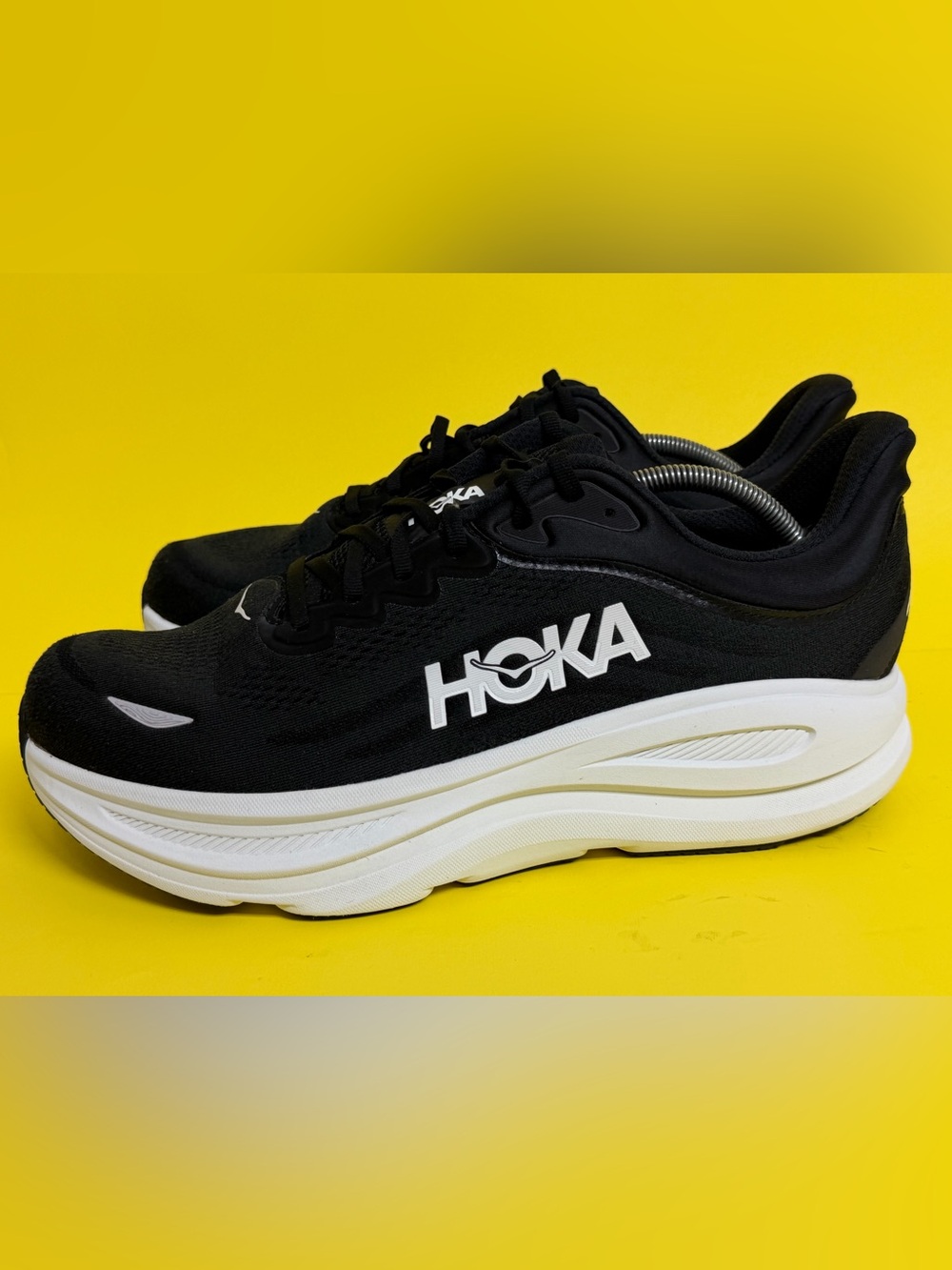 HOKA Bondi 9 Men’s Size 12 4E X-WIDE Running Shoes Black BARELY WORN